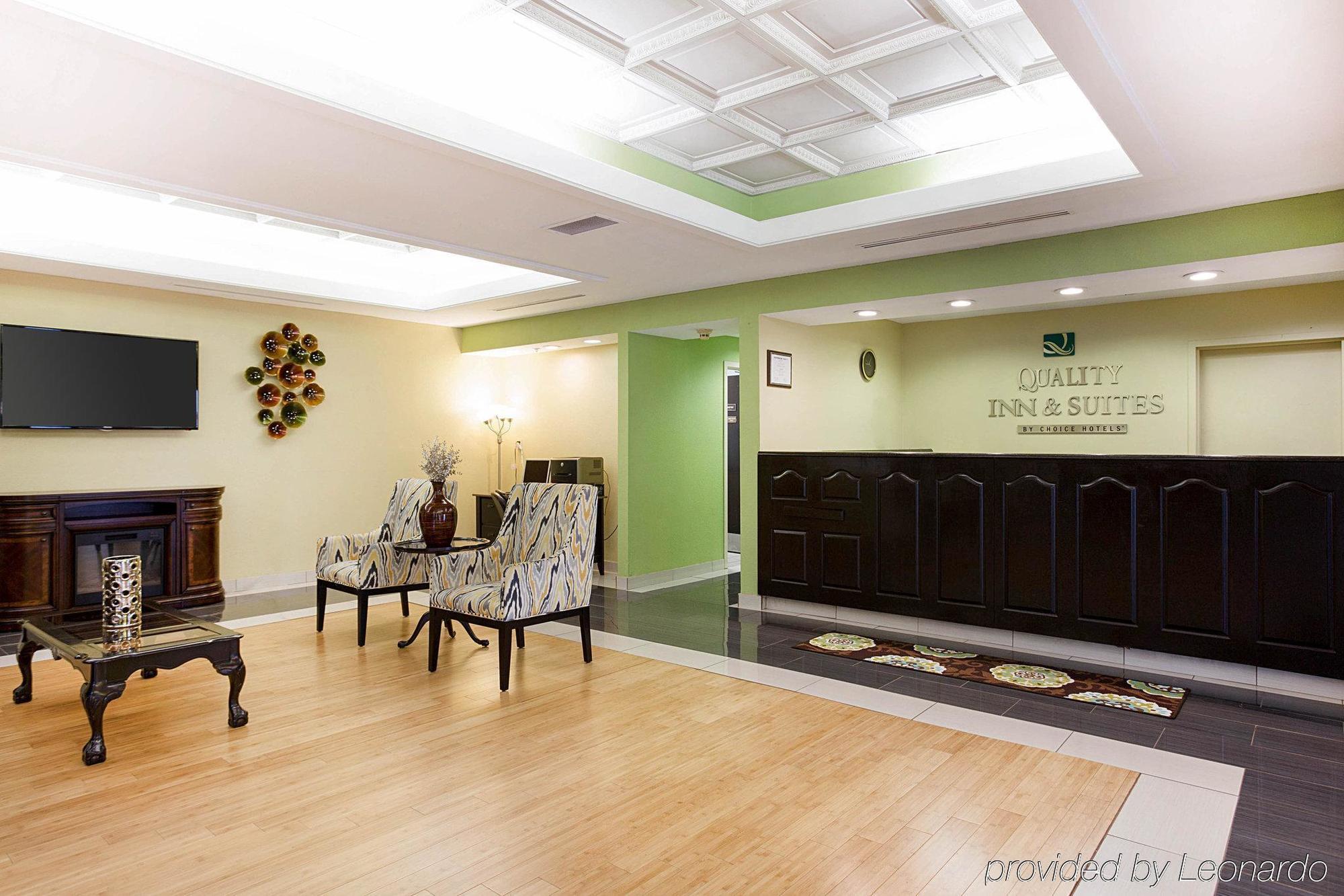 Quality Inn & Suites Near Six Flags - Austell Eksteriør bilde